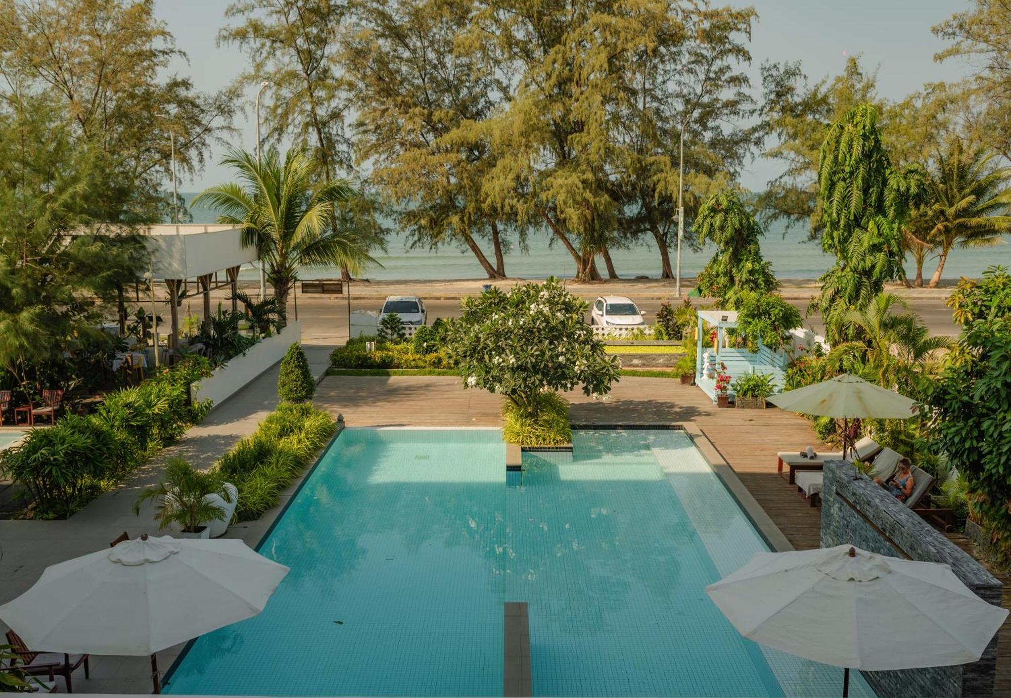 Naiya Sea Resort Сиануквиль Экстерьер фото